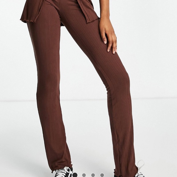 Ribbed flare pants in brown 🤎 part of a set - Picture 5 of 5